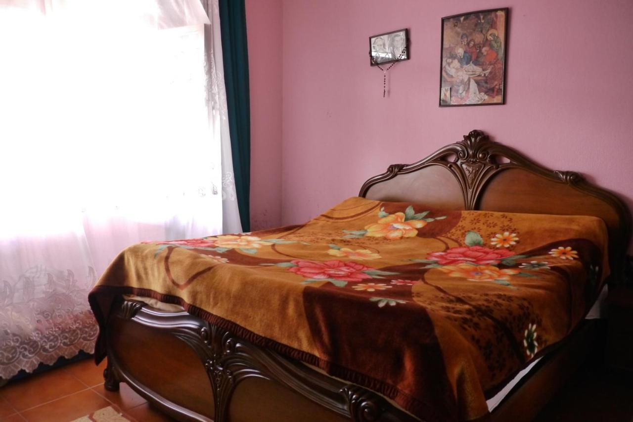 Florians Guesthouse Shkodra Zimmer foto